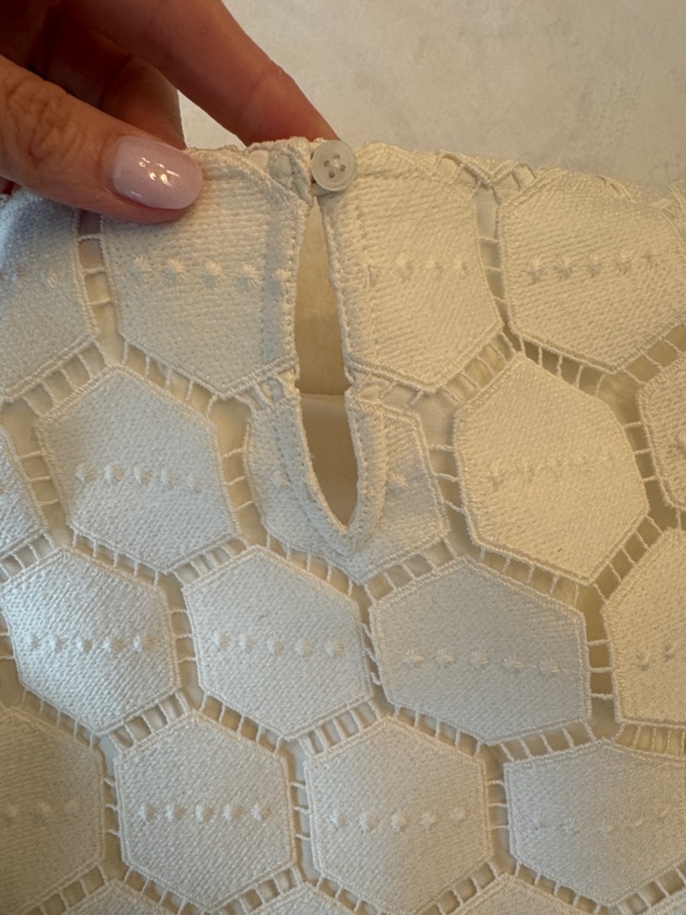 Talbots Cream Crochet Hexagon Lace Blouse - Picture 10 of 12
